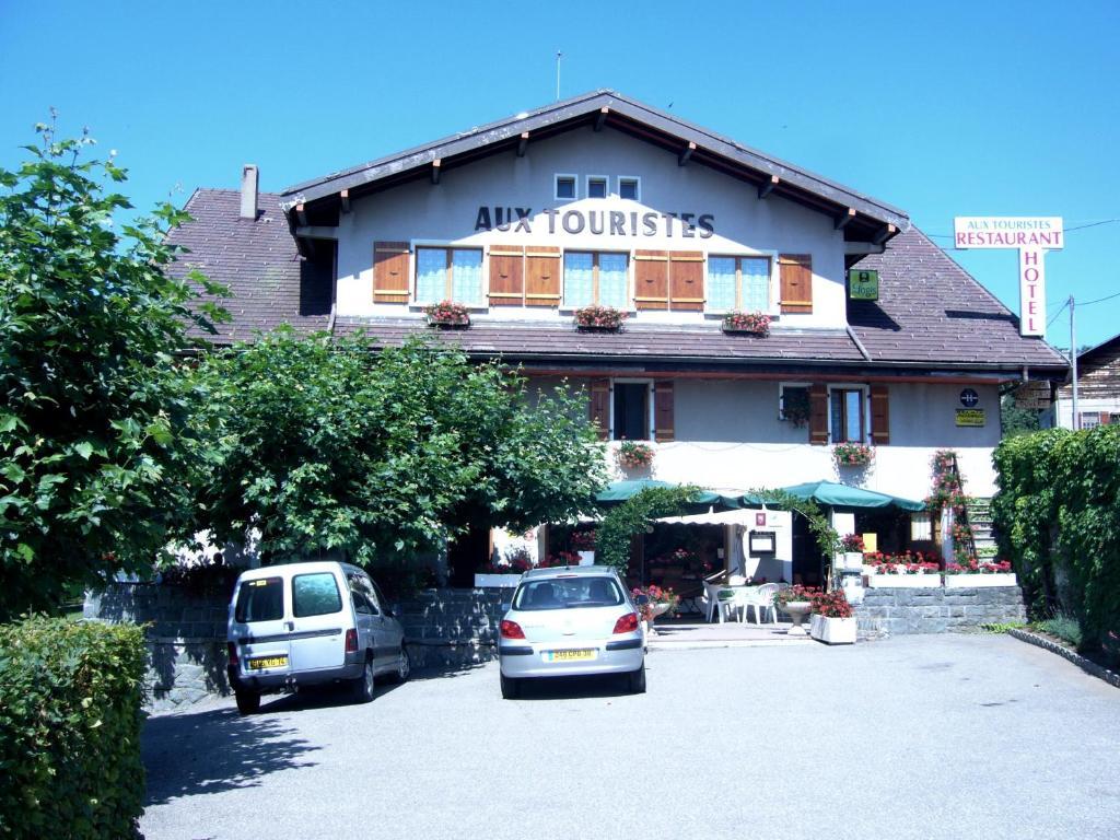 Hôtel Restaurant Aux Touristes Habère-Lullin Exterior foto